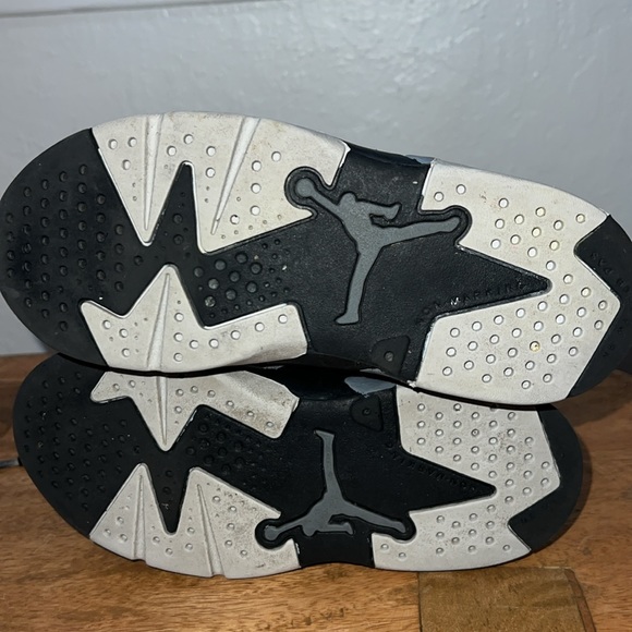 Jordan 6 cool grey size 10c - Picture 5 of 9